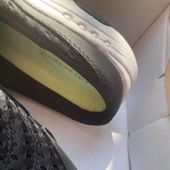 Boxed Easy Spirit Women's Traveltime Slip-On Mule / Black Mesh Mules - SIZE 10M - Picture 7 of 15